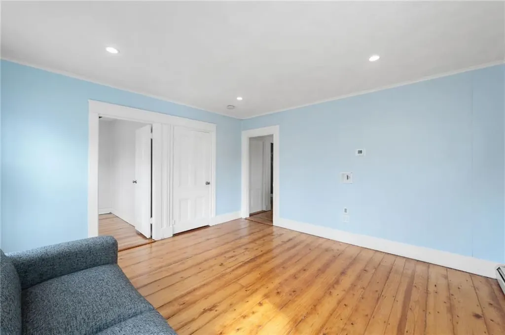 130 Sutton Street Providence RI 02903