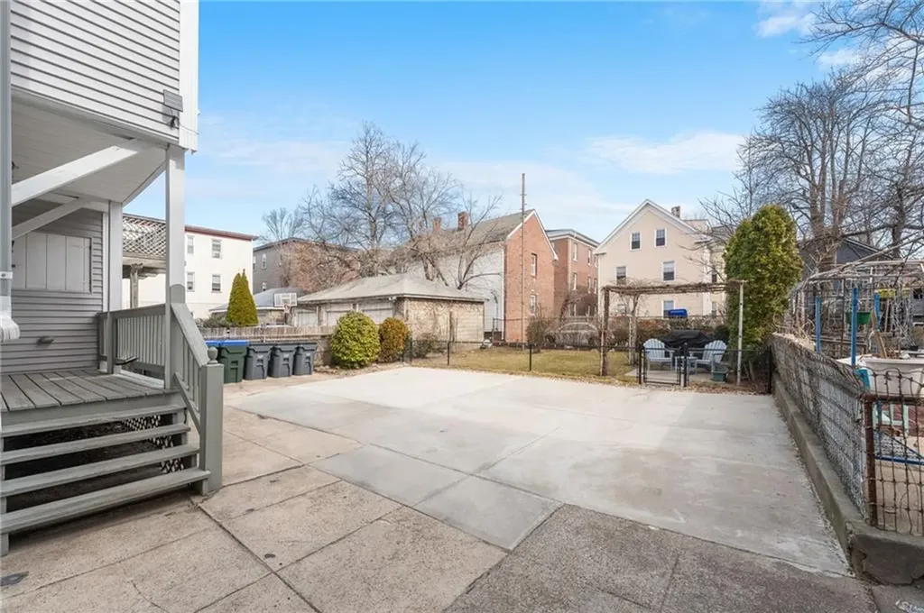 130 Sutton Street Providence RI 02903