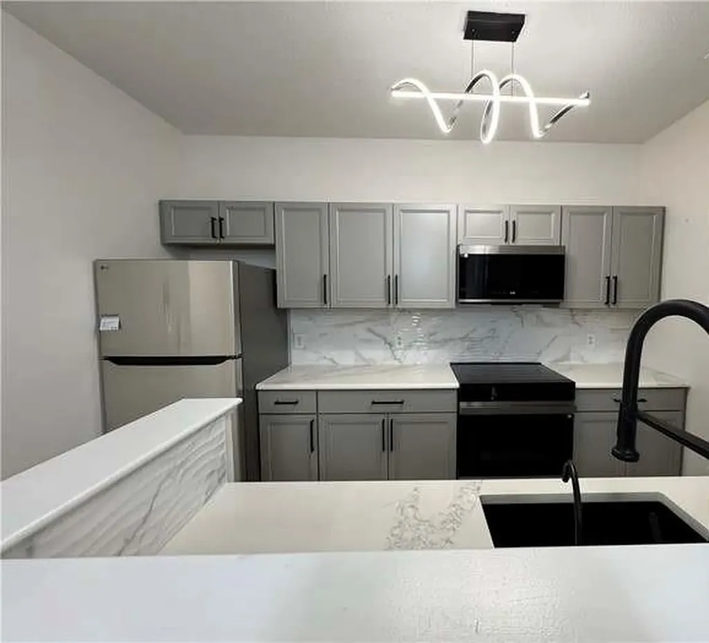 88 Mill Street Woonsocket RI 02895