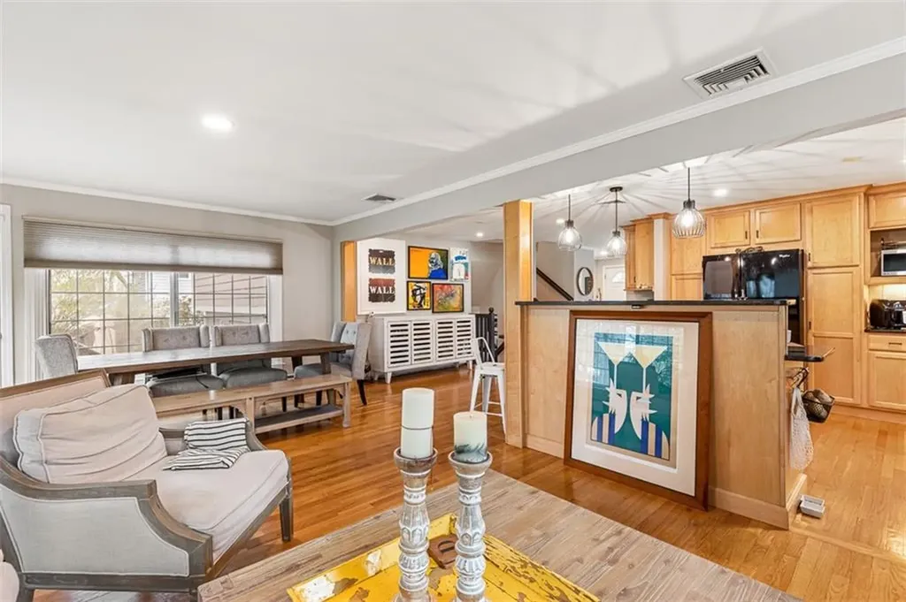 7 Meadowbrook Drive Barrington RI 02806