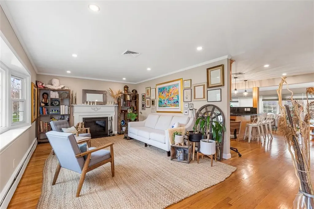 7 Meadowbrook Drive Barrington RI 02806
