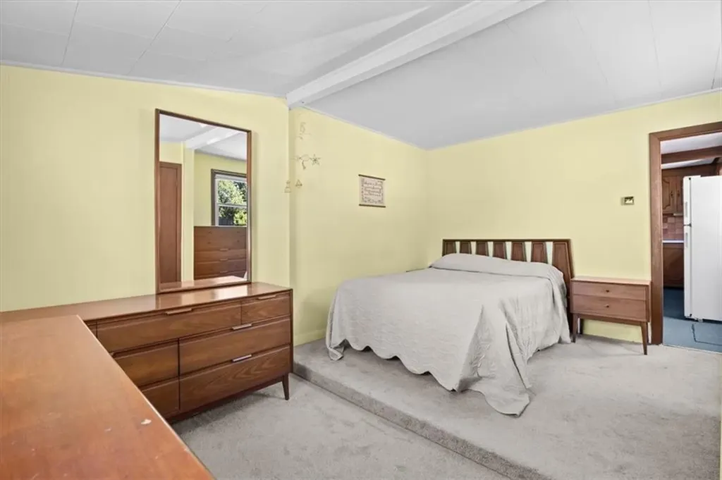 10 Lincoln Avenue Warren RI 02885