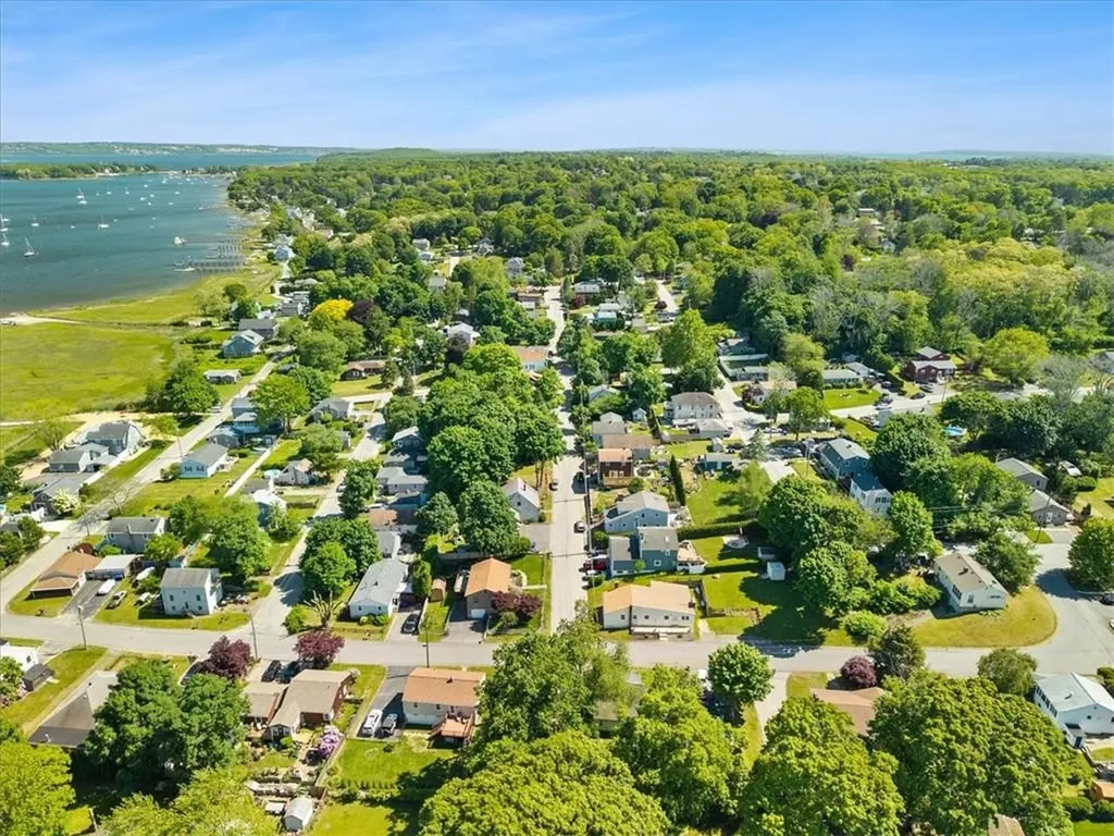 10 Lincoln Avenue Warren RI 02885