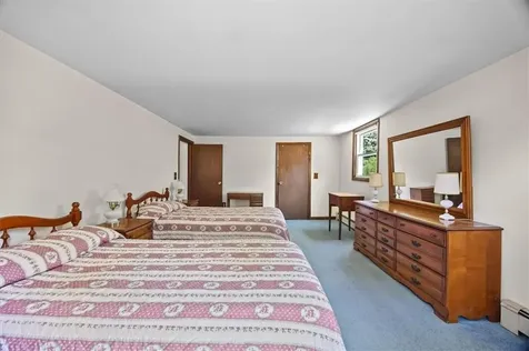 10 Lincoln Avenue Warren RI 02885