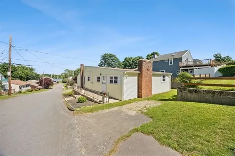 10 Lincoln Avenue Warren RI 02885