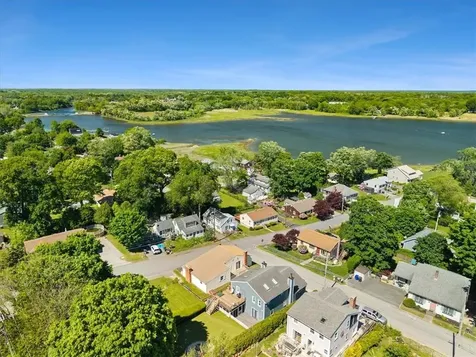 10 Lincoln Avenue Warren RI 02885