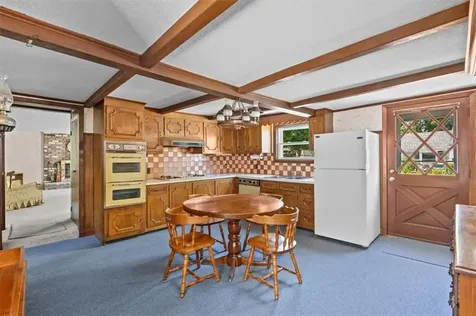 10 Lincoln Avenue Warren RI 02885