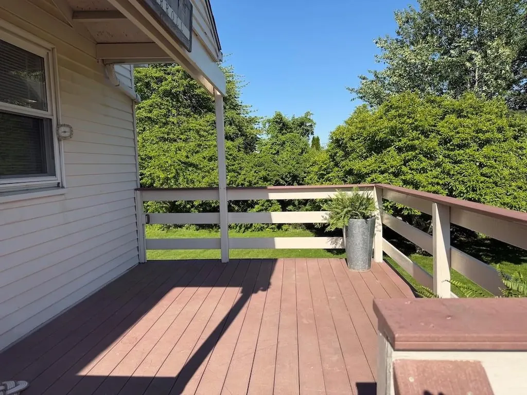 15 Casey Drive Middletown RI 02842