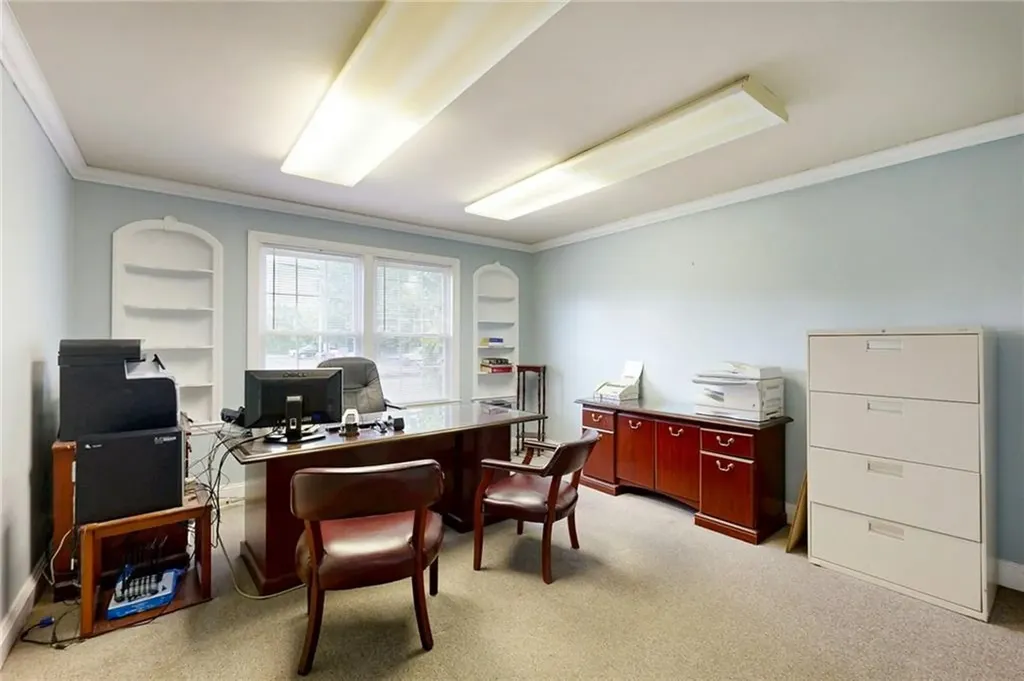 873 Warwick Avenue Warwick RI 02888