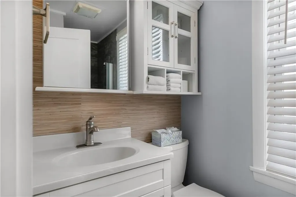 67 Cedar Avenue Portsmouth RI 02871