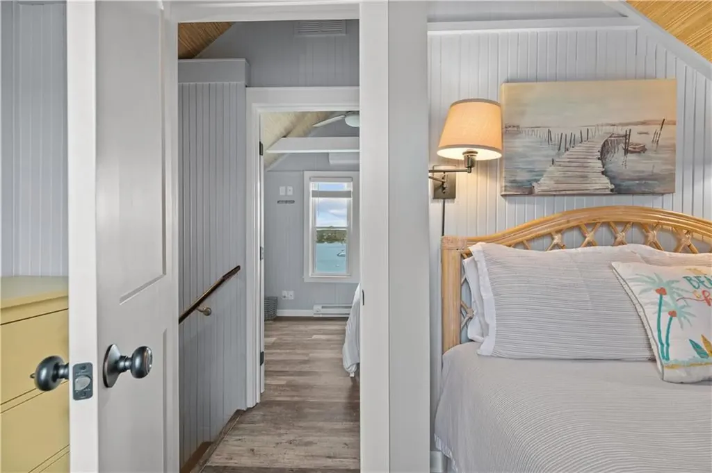67 Cedar Avenue Portsmouth RI 02871