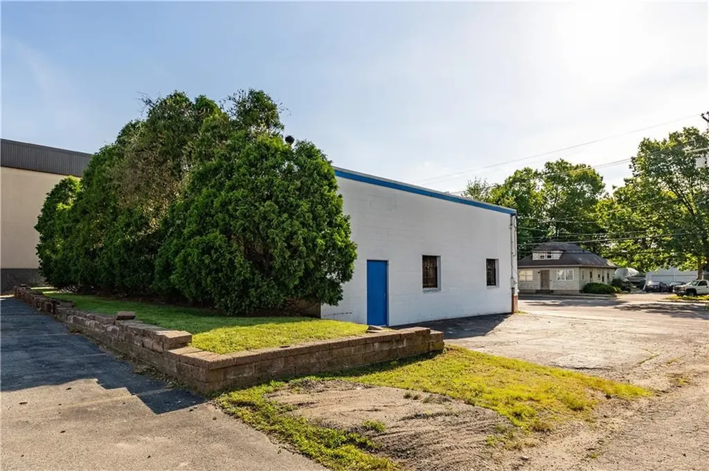 315 Jefferson Boulevard Warwick RI 02888