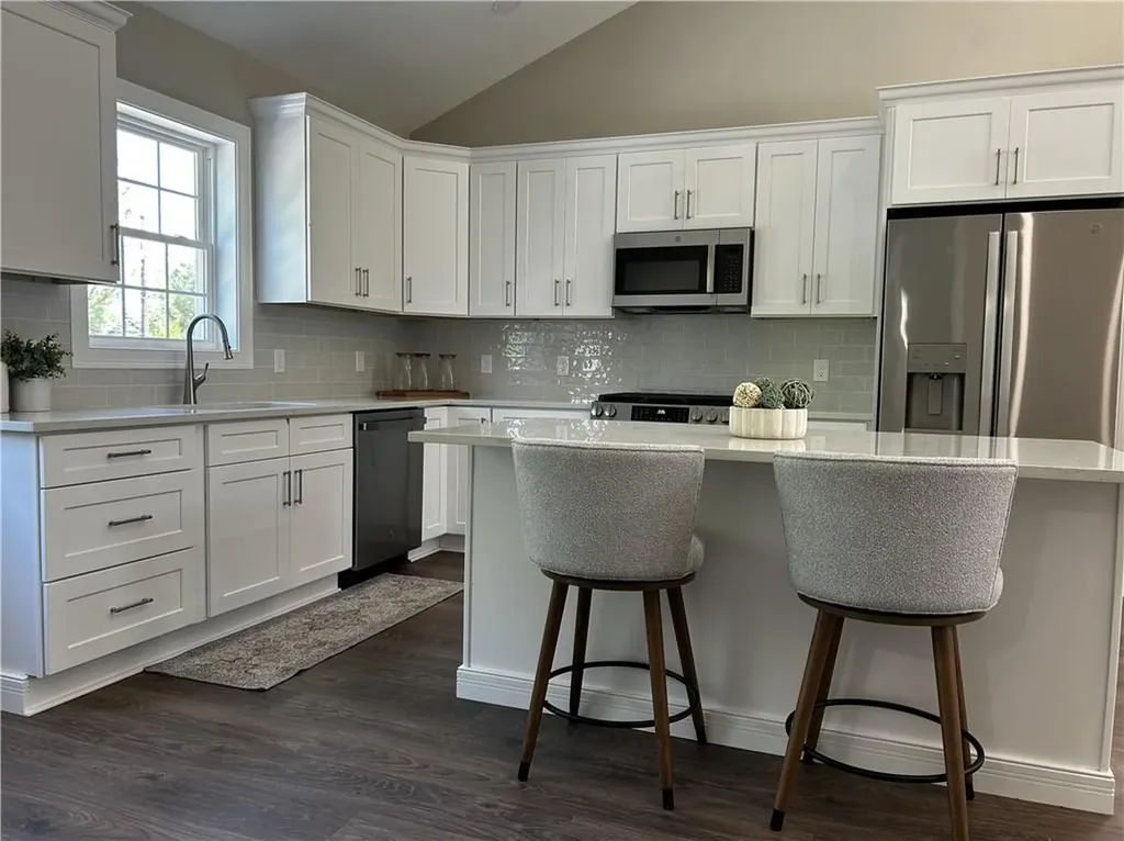 11 Fieldstone Way Johnston RI 02919