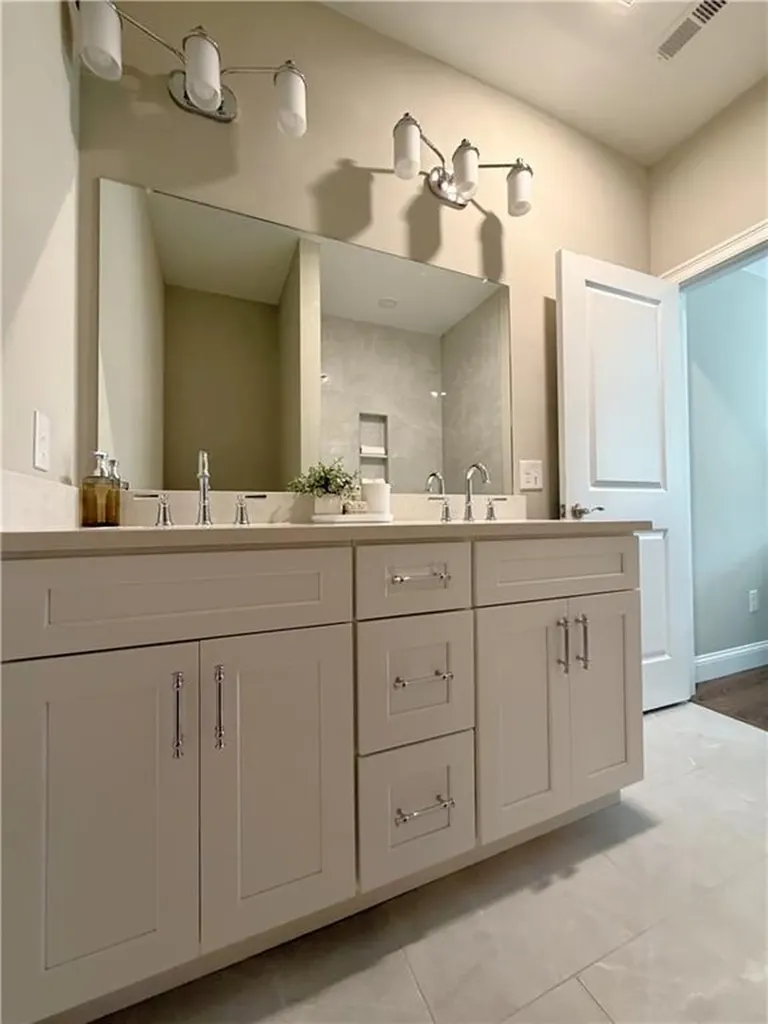 11 Fieldstone Way Johnston RI 02919