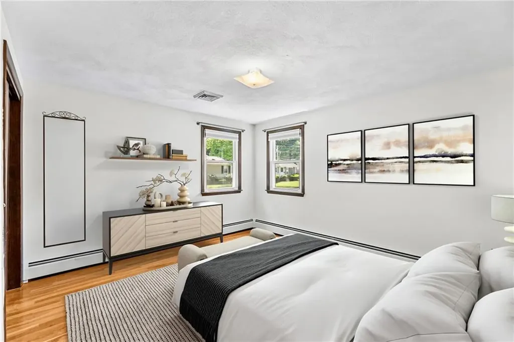 71 Plymouth Street Cranston RI 02920