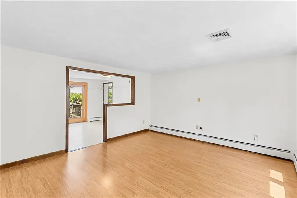 71 Plymouth Street Cranston RI 02920