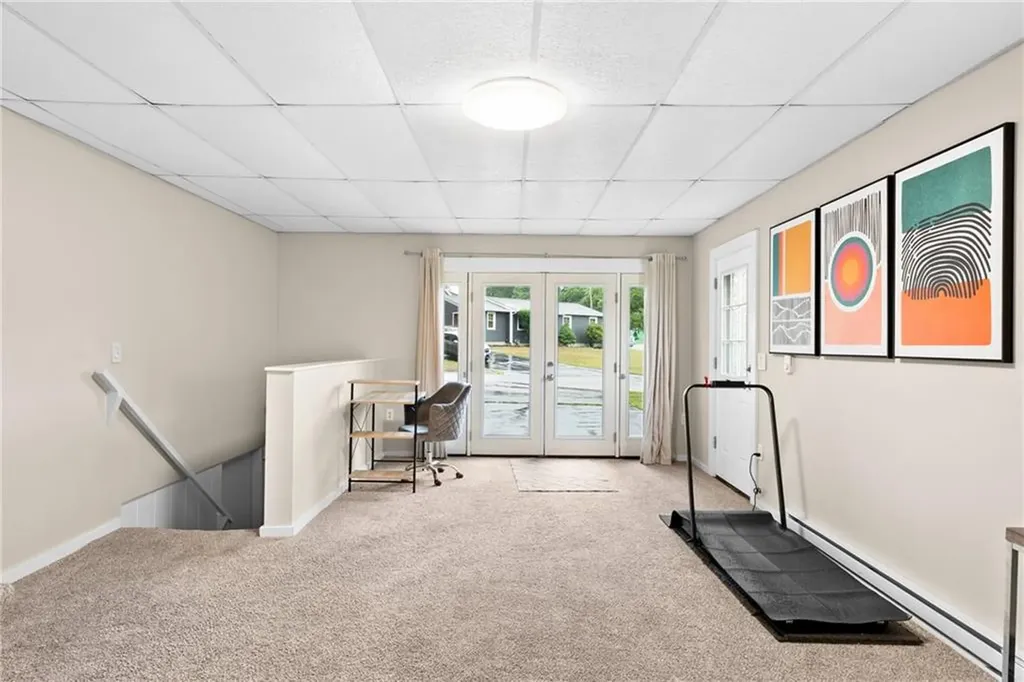 84 Hilton Road Warwick RI 02889