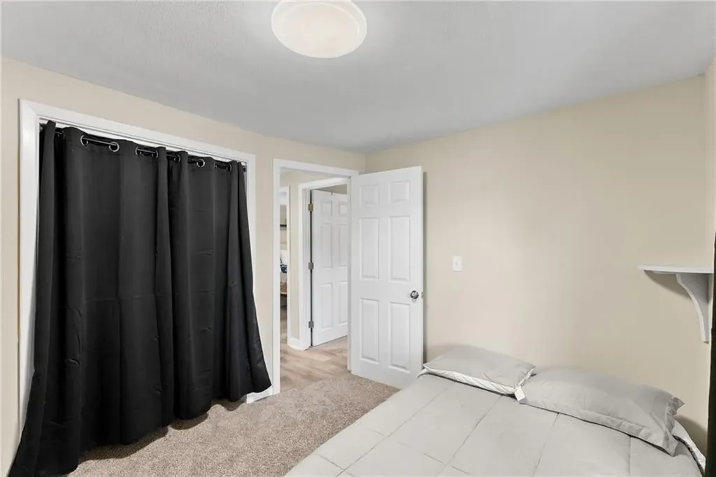 84 Hilton Road Warwick RI 02889