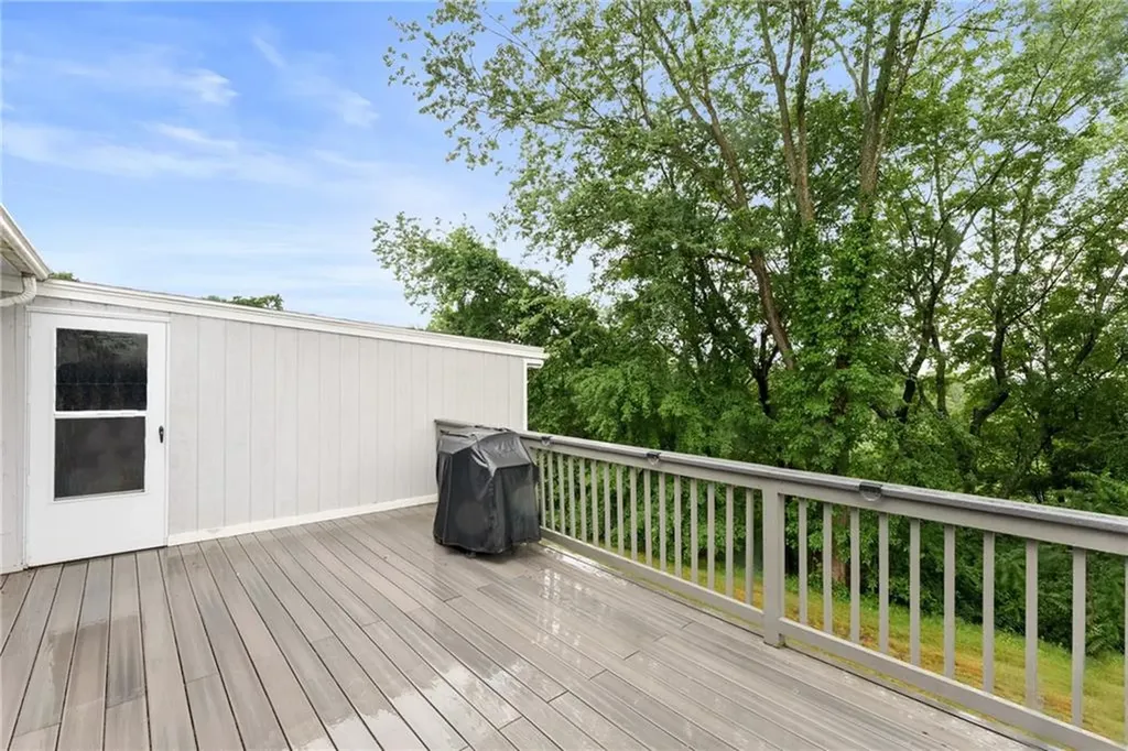 84 Hilton Road Warwick RI 02889