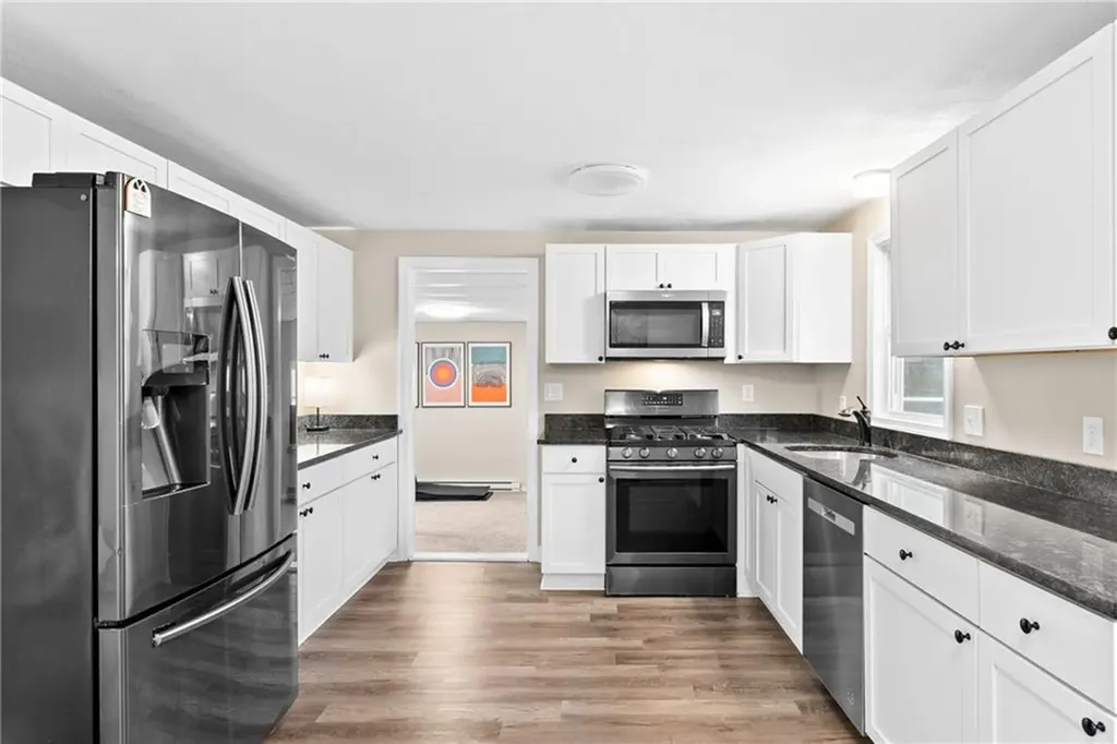 84 Hilton Road Warwick RI 02889