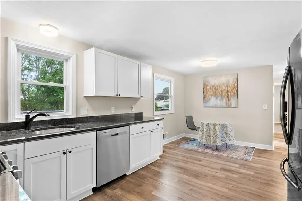 84 Hilton Road Warwick RI 02889