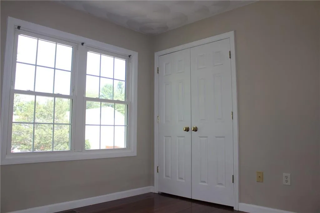 56 Mckay Court Warwick RI 02889