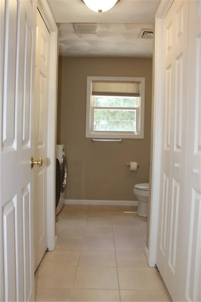 56 Mckay Court Warwick RI 02889