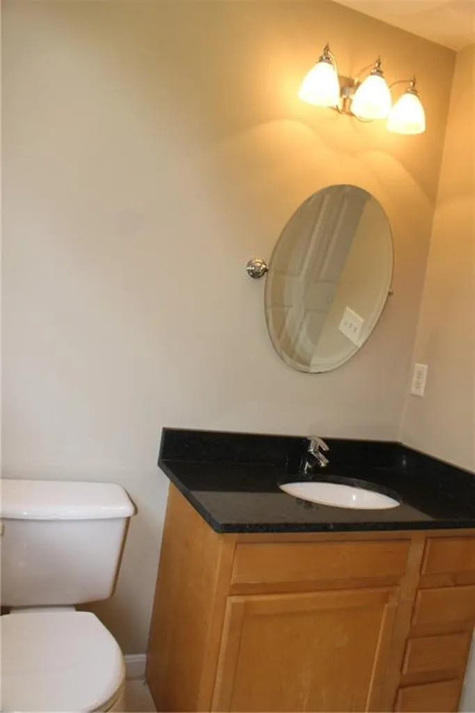 56 Mckay Court Warwick RI 02889
