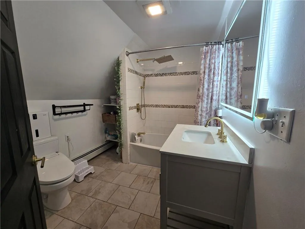43 Grand Street Providence RI 02907