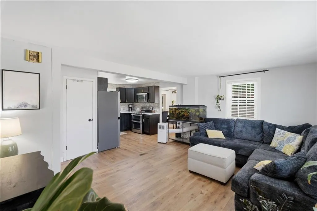 80 Barrett Avenue North Providence RI 02904