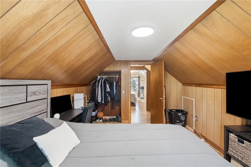 80 Barrett Avenue North Providence RI 02904
