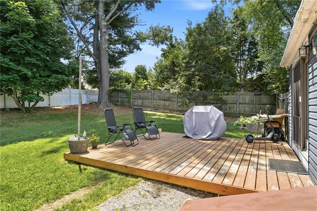 80 Barrett Avenue North Providence RI 02904