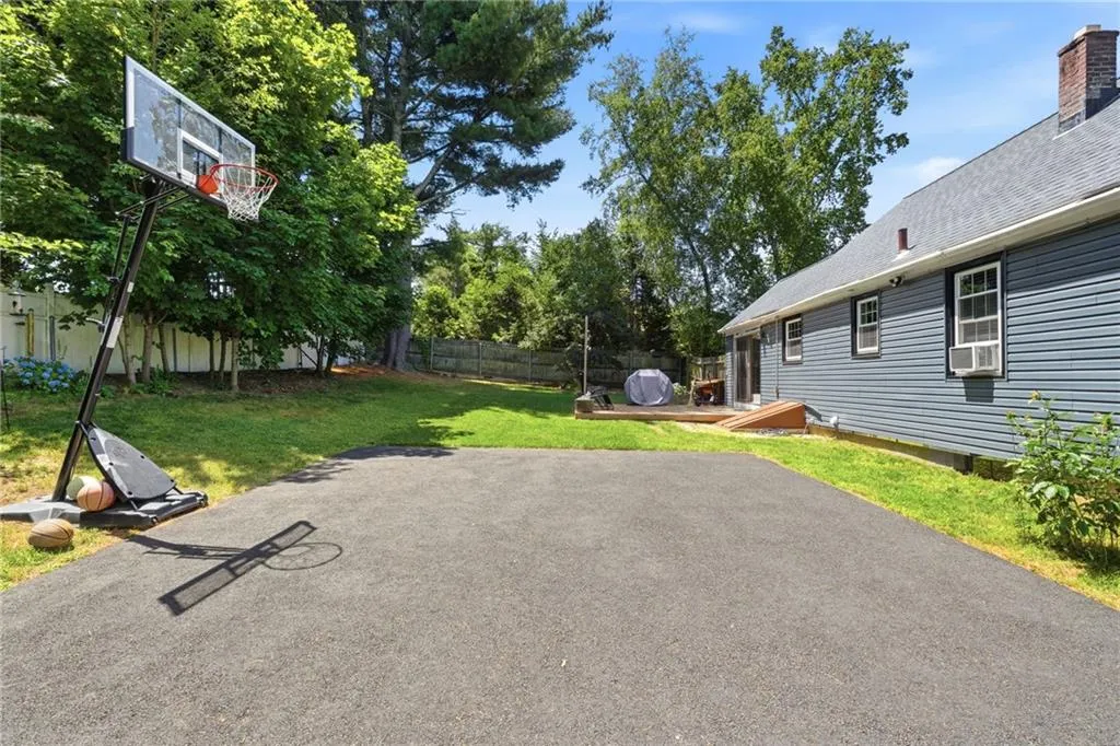 80 Barrett Avenue North Providence RI 02904