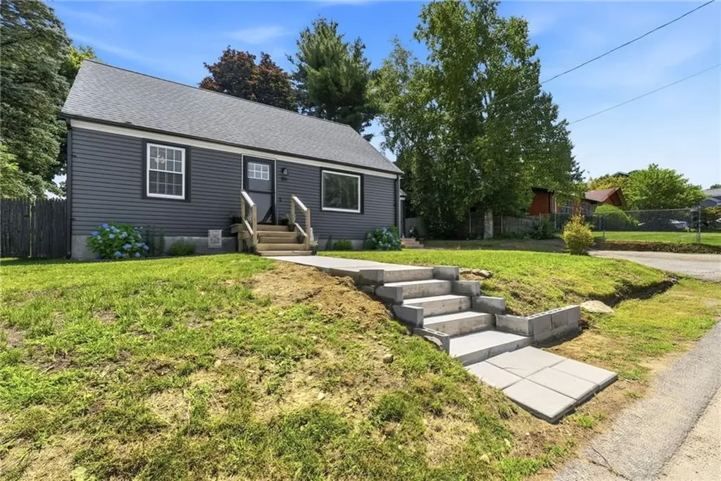 80 Barrett Avenue North Providence RI 02904