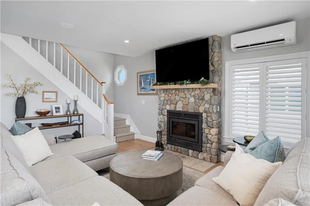 173 Green Hill Ocean Drive South Kingstown RI 02879