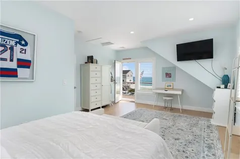 173 Green Hill Ocean Drive South Kingstown RI 02879