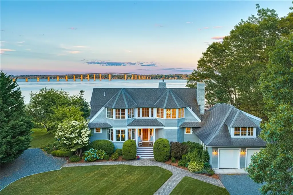 81 Quarry Road North Kingstown RI 02874