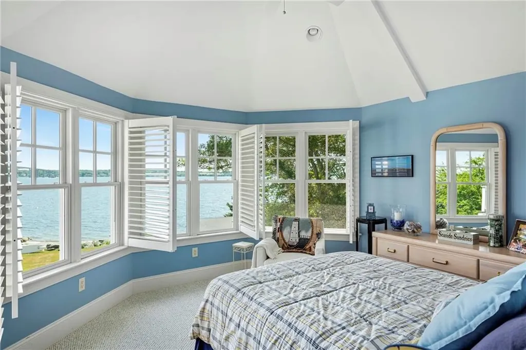 81 Quarry Road North Kingstown RI 02874