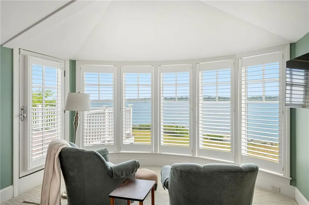 81 Quarry Road North Kingstown RI 02874