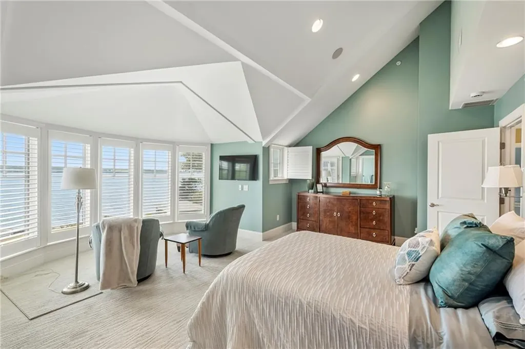 81 Quarry Road North Kingstown RI 02874