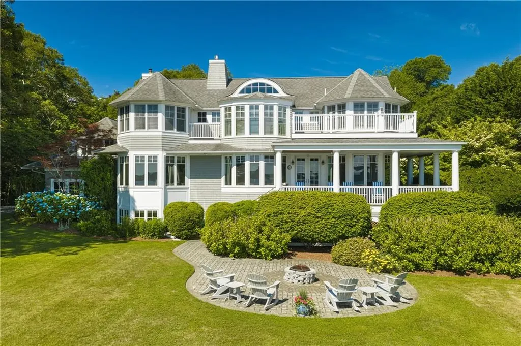 81 Quarry Road North Kingstown RI 02874