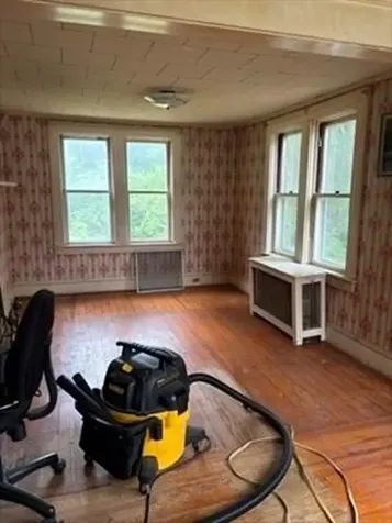 2 Barden Lane Warren RI 02885