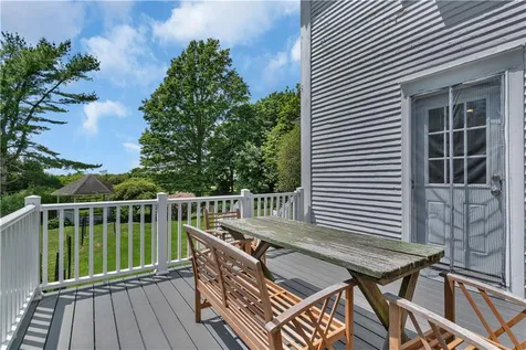 279 Jepson Lane Portsmouth RI 02871