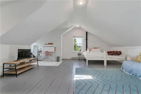 279 Jepson Lane Portsmouth RI 02871