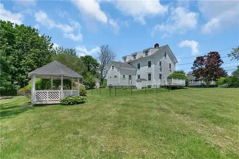 279 Jepson Lane Portsmouth RI 02871