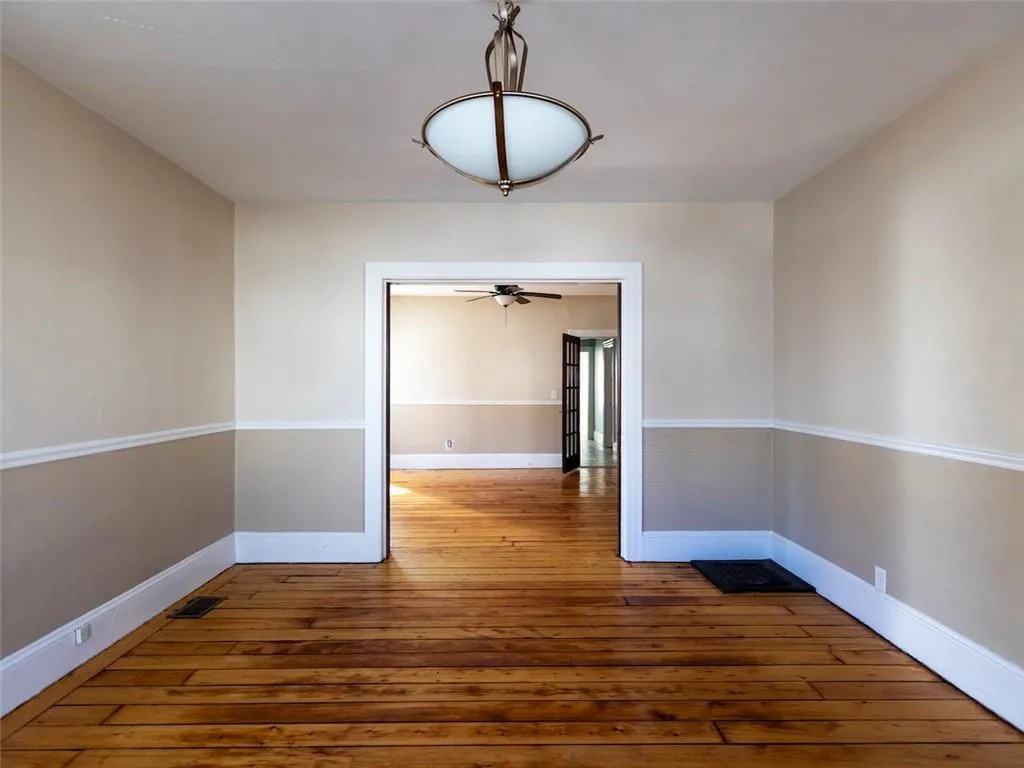 18 Meader Street Providence RI 02909