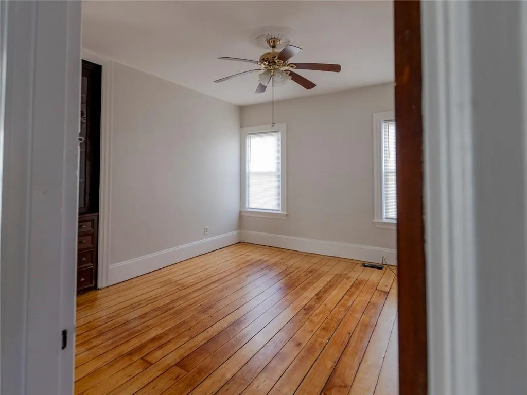 18 Meader Street Providence RI 02909
