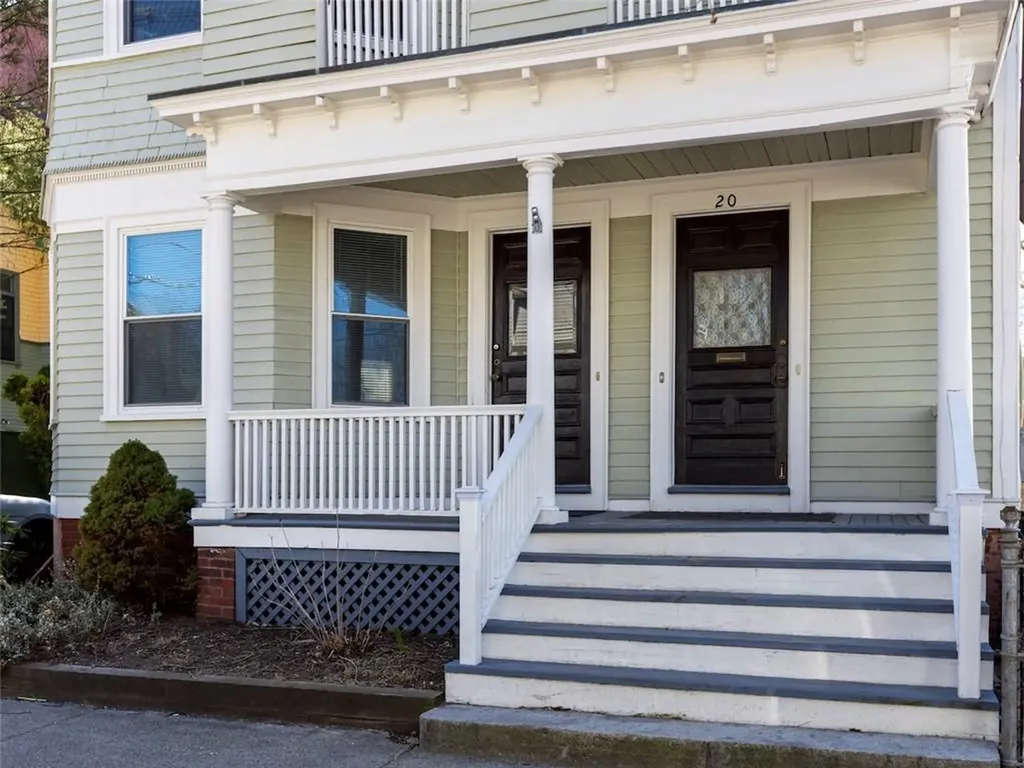 18 Meader Street Providence RI 02909
