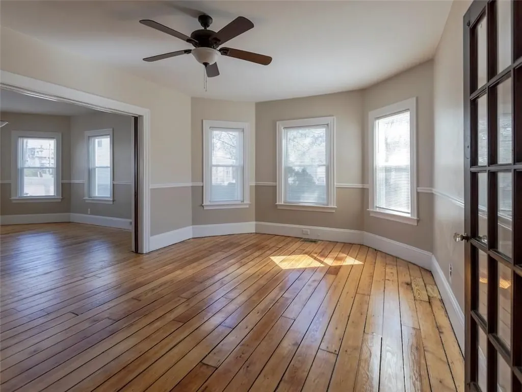 18 Meader Street Providence RI 02909