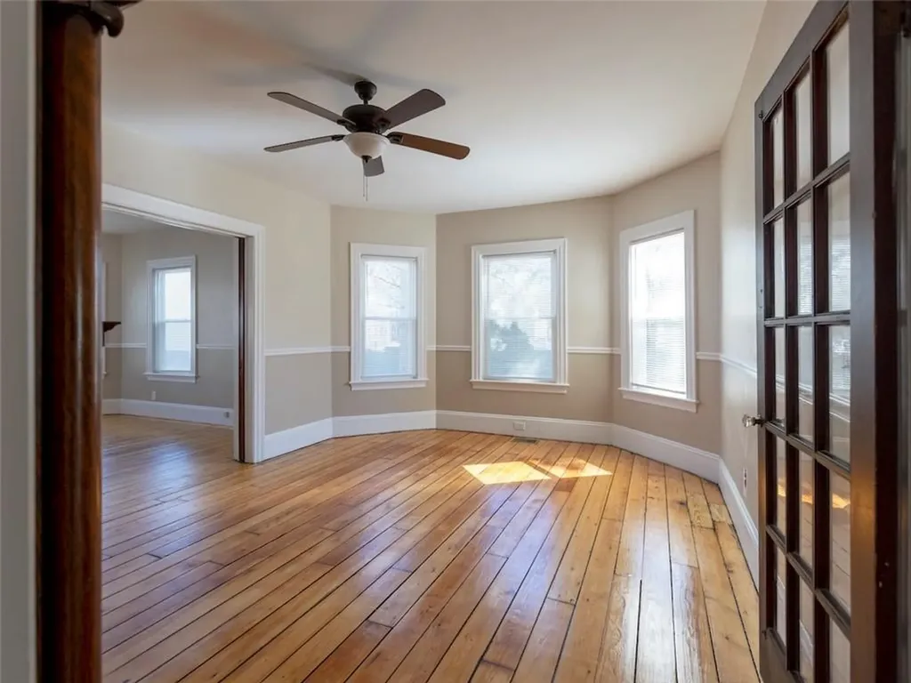 18 Meader Street Providence RI 02909